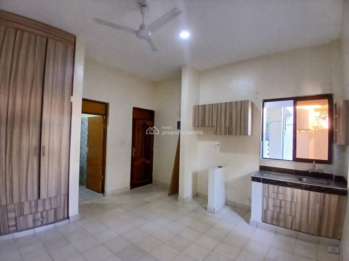 Modern Studio Apartment with Parking, Total, Mtwapa, Kilifi, Bedsitter (single Room) for Rent