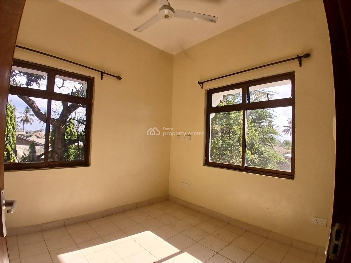 Modern 1 Bedroom Apartment with Parking, Total, Mtwapa, Kilifi, Apartment for Rent