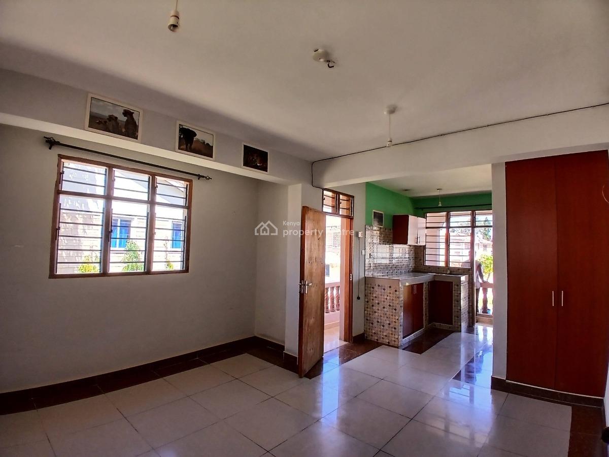 Modern Studio Apartment with Parking, Creek, Mtwapa, Kilifi, Bedsitter (single Room) for Rent
