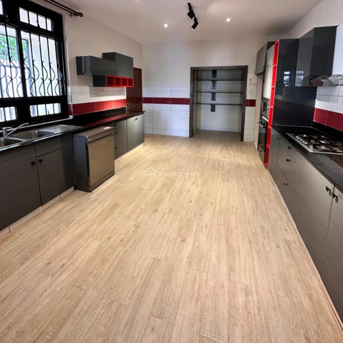 5 Bedroom Villa with a Private Swimming Pool, Runda, Westlands, Nairobi, House for Rent