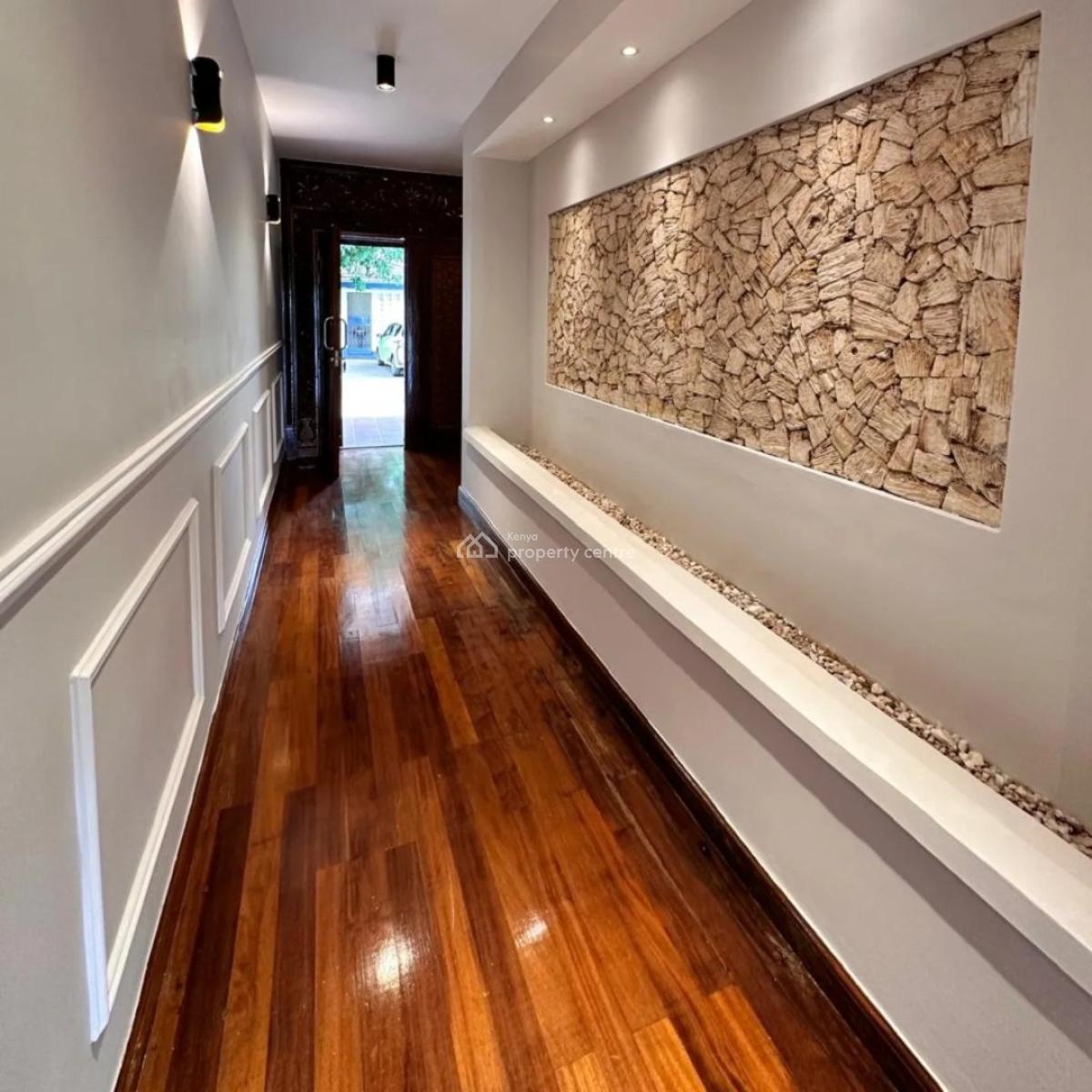 5 Bedroom Villa with a Private Swimming Pool, Runda, Westlands, Nairobi, House for Rent