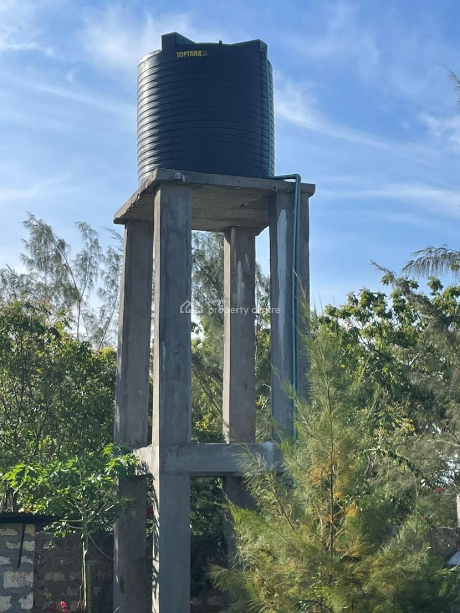 Elegant 3-bedroom on Half Acre Coastal Residence in Bofa, Kilifi, Bofa Beach, Malindi Town, Kilifi, Semi-detached Bungalow for Sale