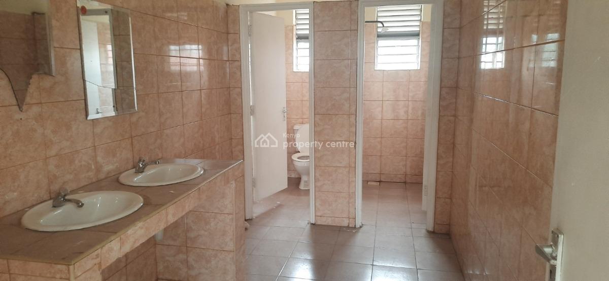 12,000 Sq Ft Warehouse in Babadogo, Baba Dogo Road, Baba Dogo, Nairobi, Warehouse for Rent