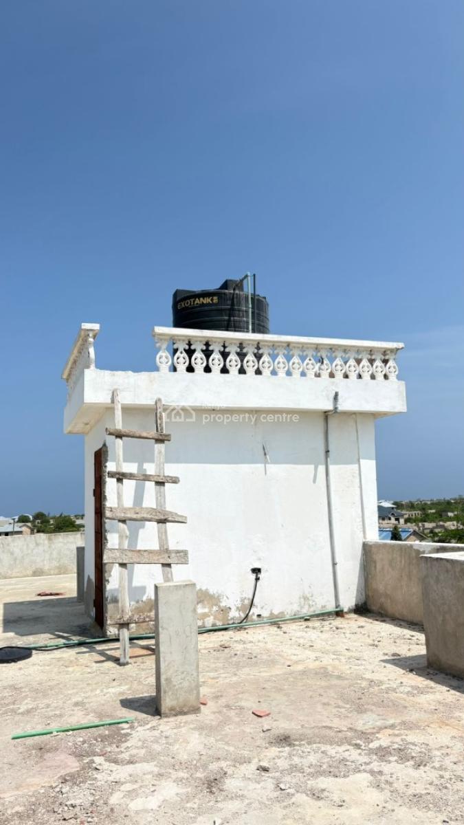 Luxurious 6-bedroom Mansion, Shikaadabu, Likoni, Mombasa, House for Sale