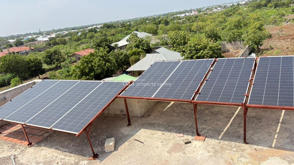 Luxurious 6-bedroom Mansion, Shikaadabu, Likoni, Mombasa, House for Sale