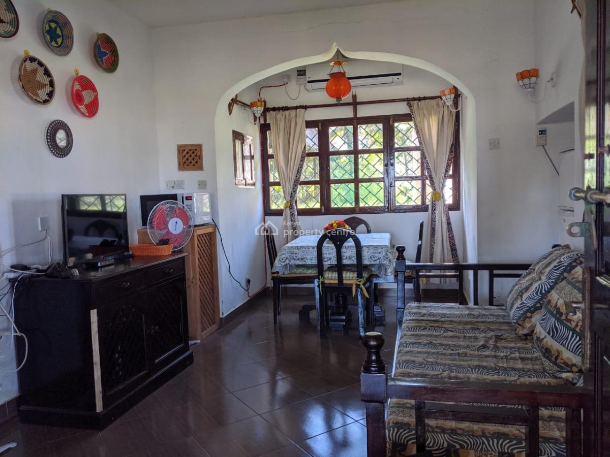 Exclusive Beachfront Furnished 2-bedroom Villa in Mambrui-mal, Mambrui, Malindi Town, Kilifi, House for Sale