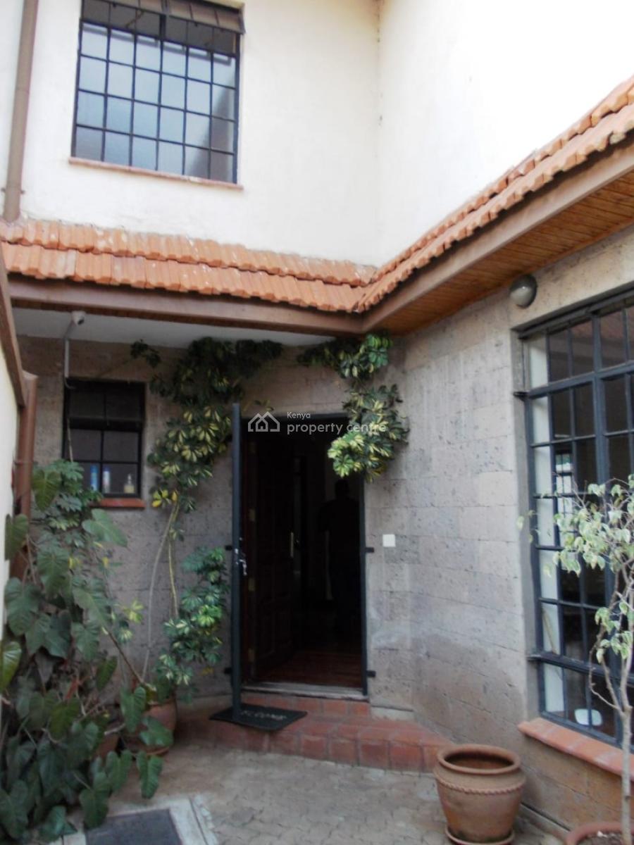 Elegant 4-bedroom Townhouse with Dsq in Lavington (jacaranda Avenue), Lavington, Lavington, Nairobi, Apartment for Sale