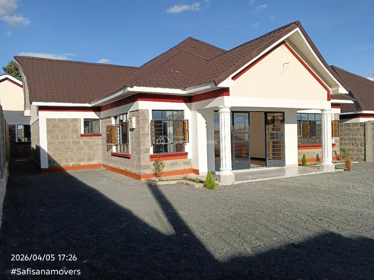 4 Bedroom Bungalow House Plus Dsq Kitengela 10.7m, Namanga Road, Kitengela, Kajiado, House for Sale
