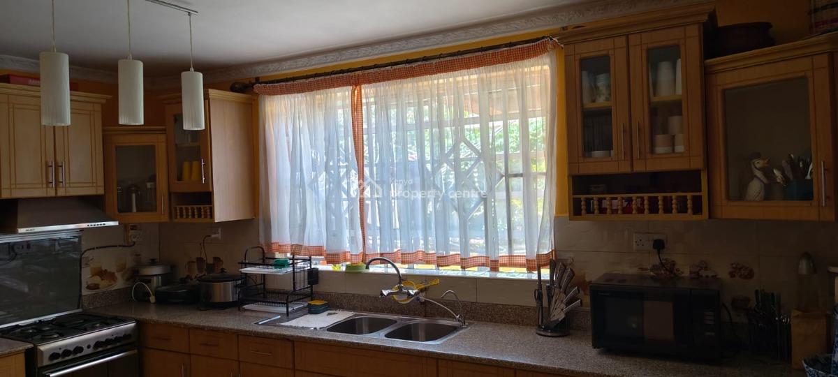 Elegant 4-bedroom Home with Dsq in Kitengela Nairobi, Kitengela, Kitengela, Kajiado, House for Sale