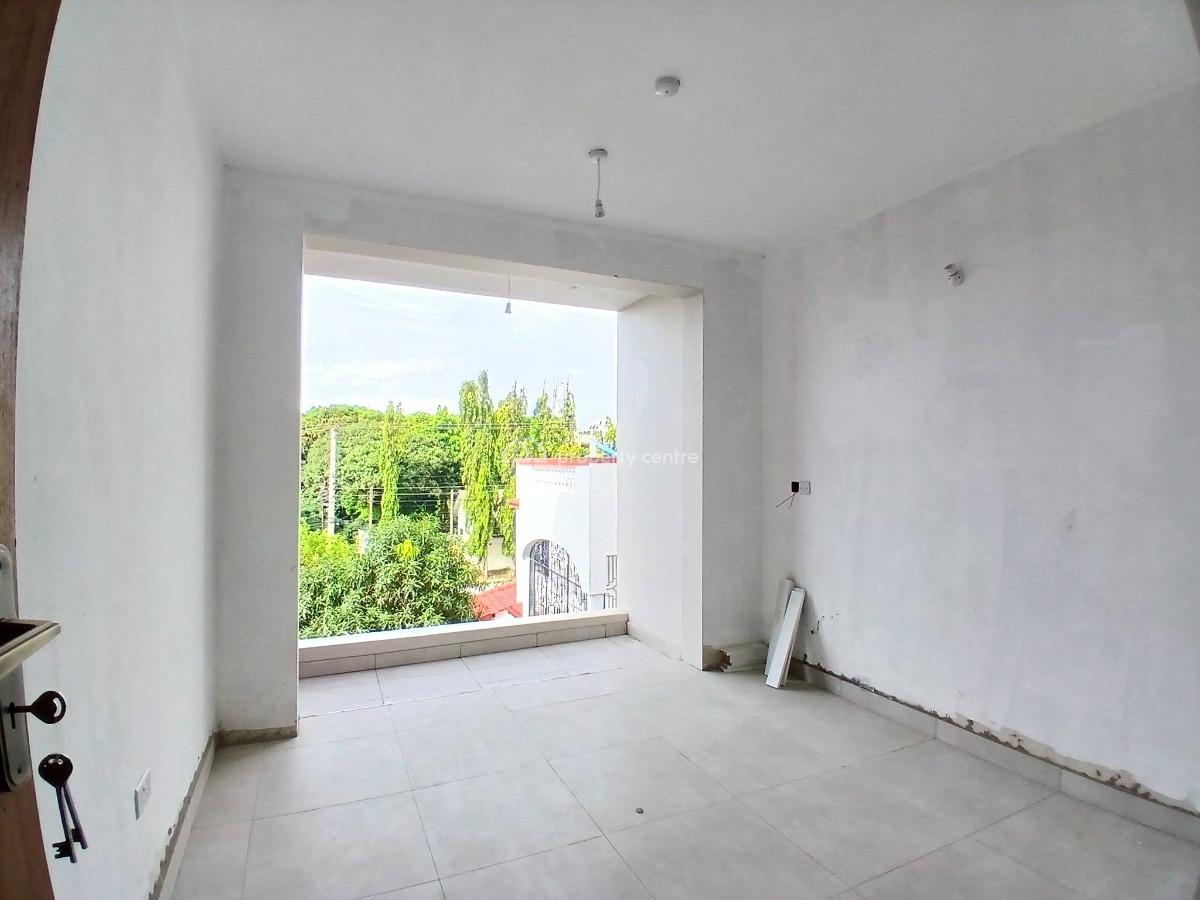 Modern 1 Bedroom Apartment with Parking, Luxury Area, Mtwapa, Kilifi, Mini Flat for Sale