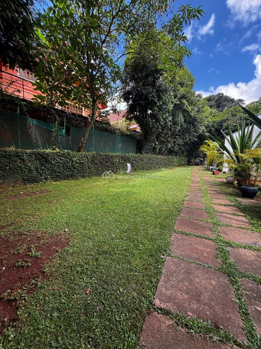 Rustic 3 Bedroom + Rooftop Terrace, Riverside Drive, Nairobi Central, Nairobi, Townhouse for Sale