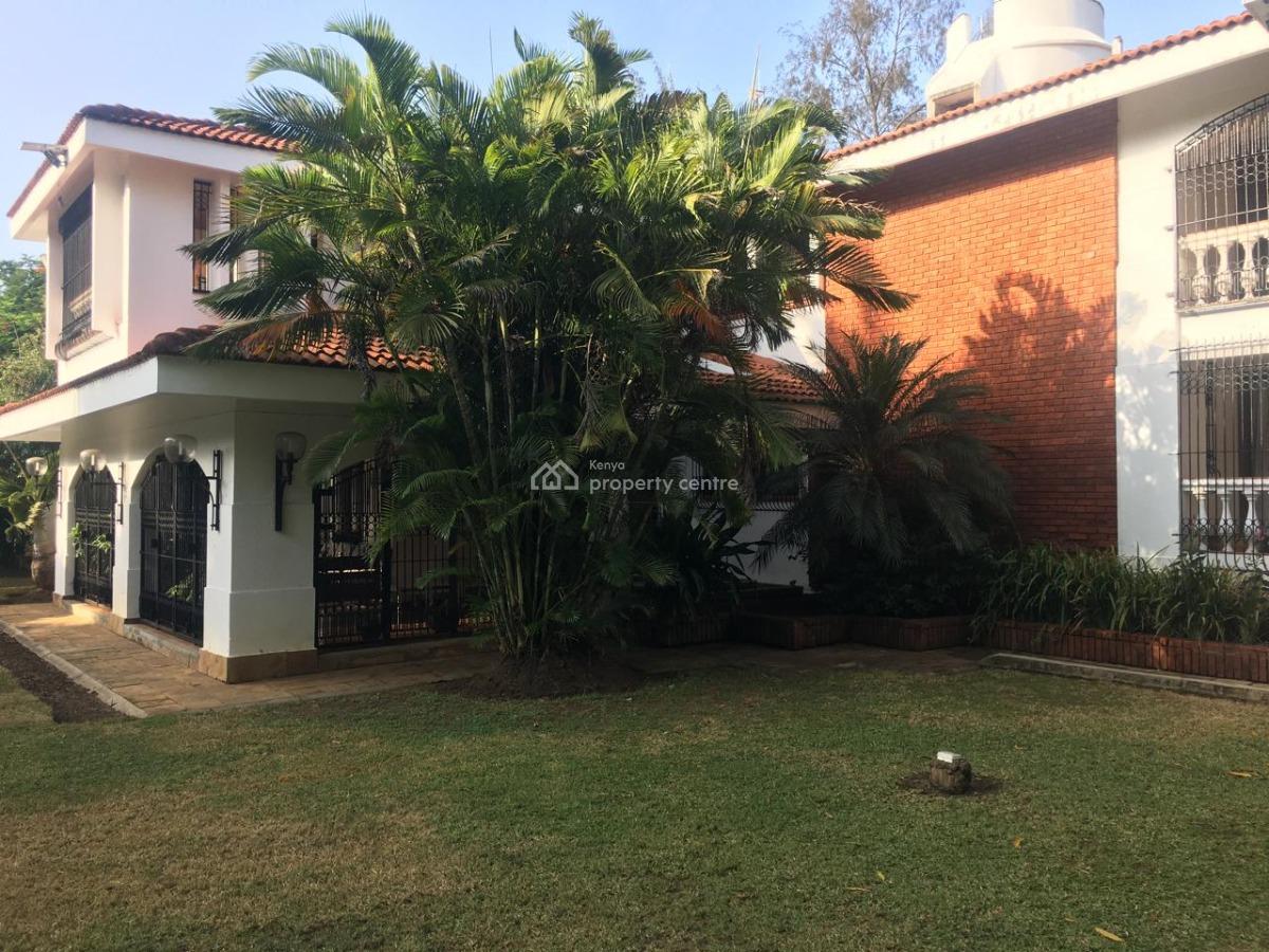 5 Bedrooms Villa Second Row From The Nyali 120m, Nyali Mombasa, Nyali, Mombasa, Townhouse for Sale