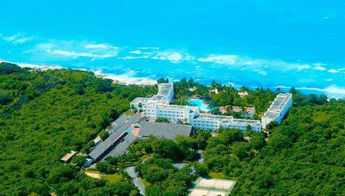 4 Star Beach Hotel with 191 Rooms in Diani Beach-kenyan Coast  Sitting, Ukunda Diani Beach, Ukunda, Kwale, Hotel / Guest House for Sale