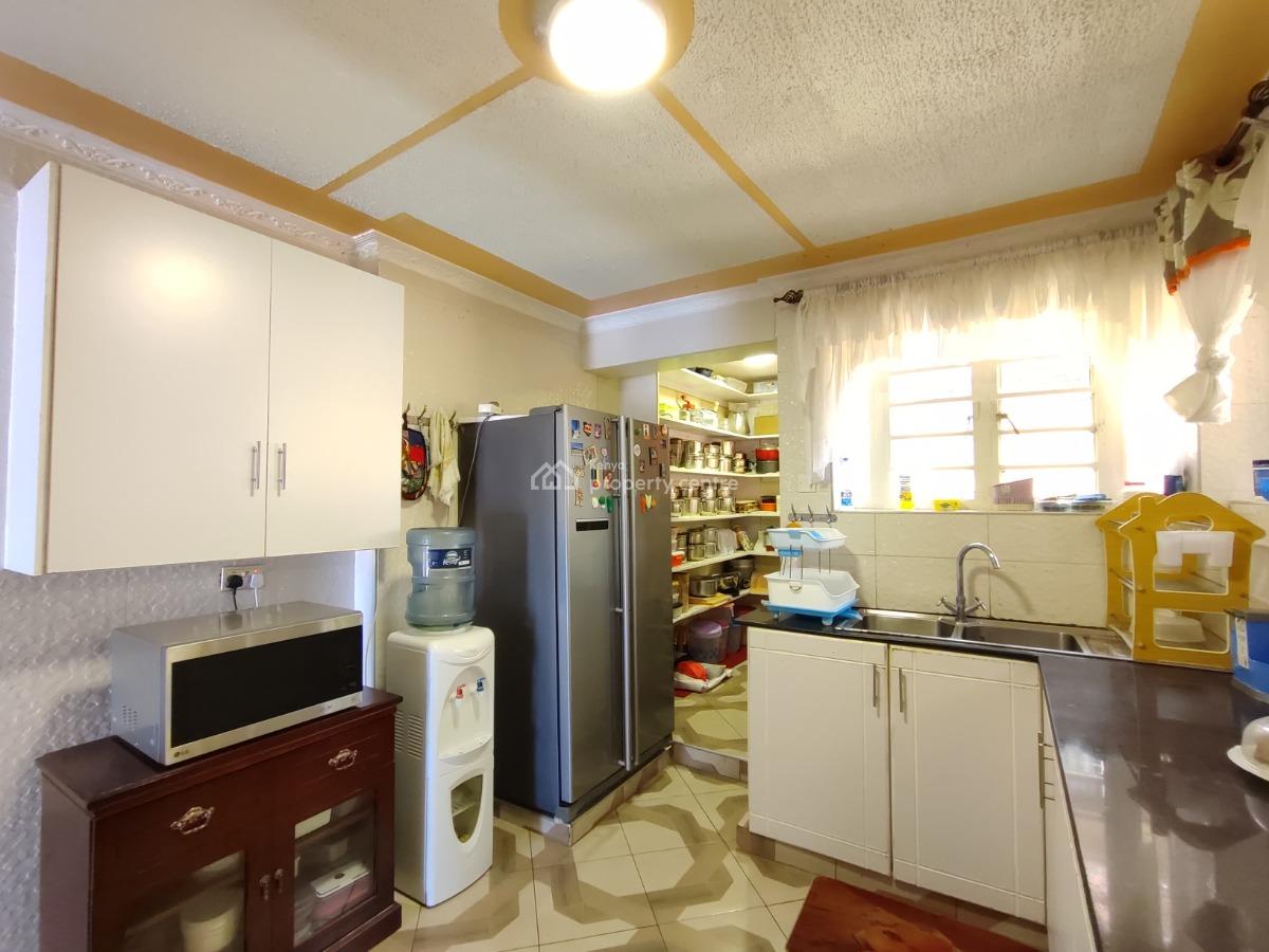 5 Bedroom House with a Family Room All Ensuite Ruiru Kamiti Corner Nea, Ruiru, Ruiru, Kiambu, Townhouse for Sale