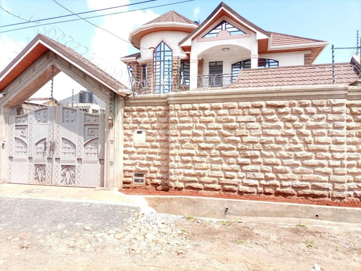 4 Bedroom House with Sq  Ruiru Membley Estate  All Bedrooms Ar, Membley Estate Ruiru, Membley Estate, Kiambu, Townhouse for Sale