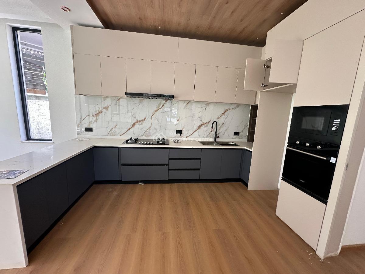 5 Bedroom Villas in Lavington Along Ramisi Road, Ramisi Road, Lavington, Nairobi, House for Sale