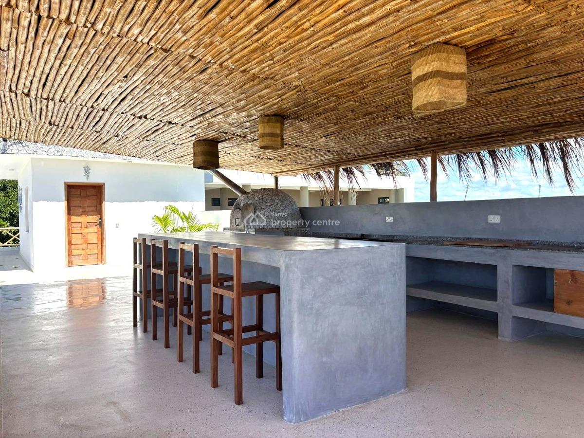 Exclusive Luxury Villa Near The Beach, Watamu Beach, Watamu, Kilifi, House for Sale