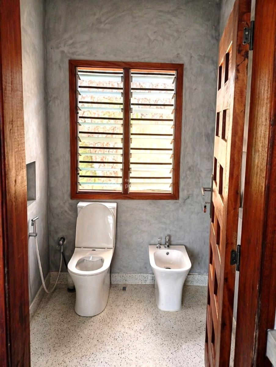 Exclusive Luxury Villa Near The Beach, Watamu Beach, Watamu, Kilifi, House for Sale