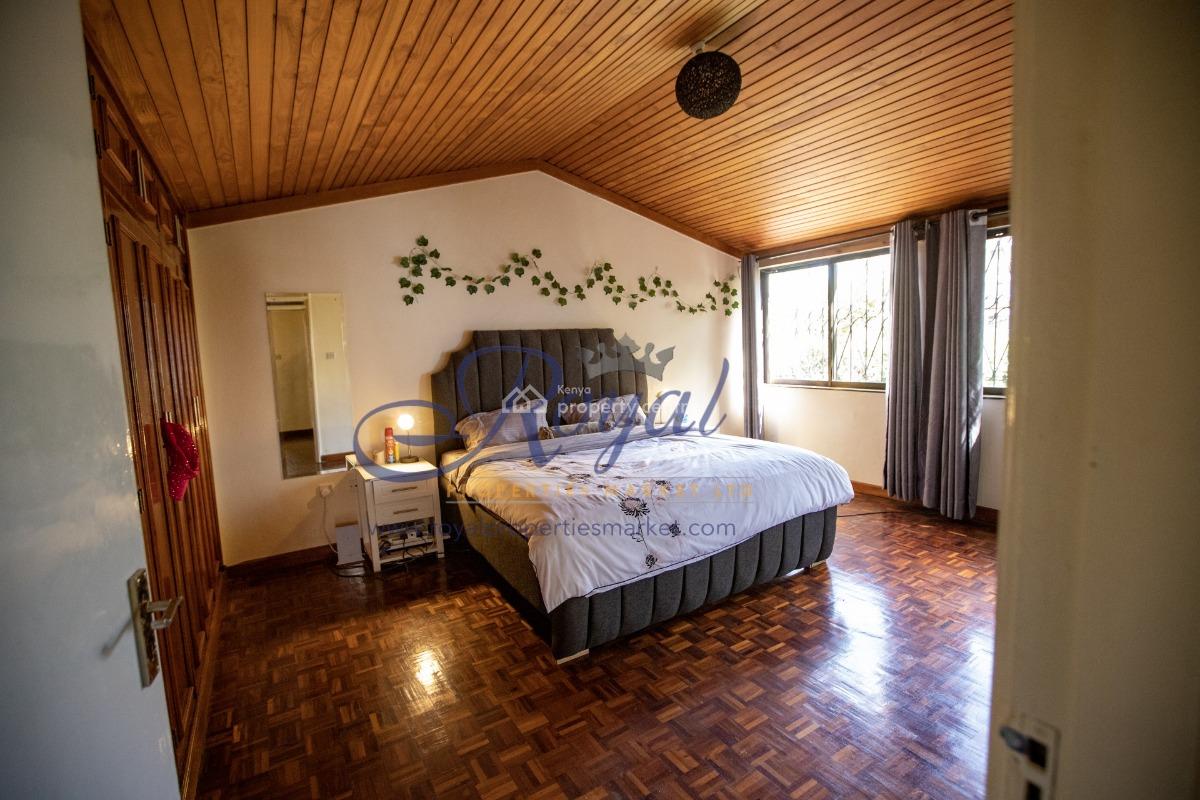4-bedroom Corner Villa with Private Garden, Kilimani, Nairobi, Townhouse for Rent