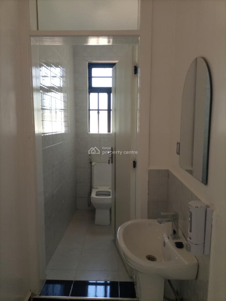 3 Bedroom House with Dsq All Ensuite Mugutha Has a Study Roo, Ruiru, Ruiru, Kiambu, Townhouse for Sale