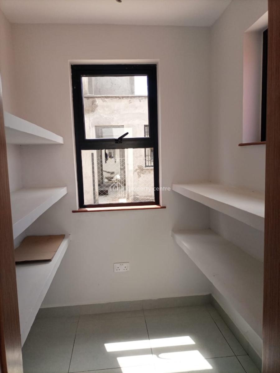 4 Bedroom House with Sq All Ensuite Membley Estate   in a Gated Commun, Membley Estate, Ruiru, Kiambu, Townhouse for Sale