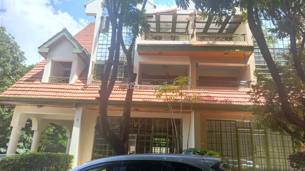 an Extraordinary Very Spacious 4 Bedroom All Ensuite Plus Dsq, Lavington, Nairobi, House for Rent
