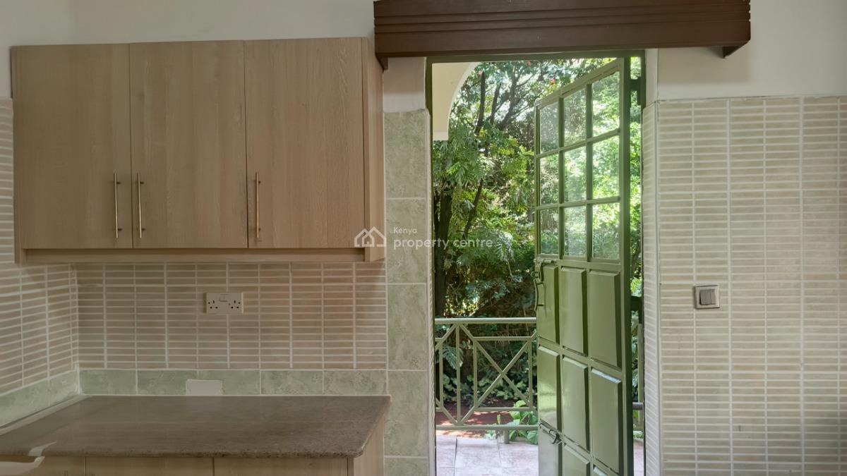 an Extraordinary Very Spacious 4 Bedroom All Ensuite Plus Dsq, Lavington, Nairobi, House for Rent