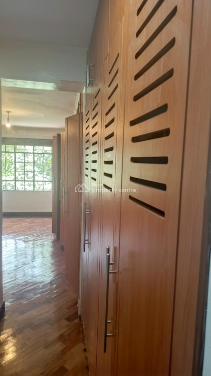 an Extraordinary Very Spacious 4 Bedroom All Ensuite Plus Dsq, Lavington, Nairobi, House for Rent