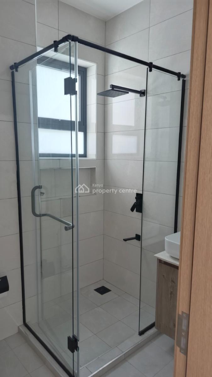 an Executive Very Spacious 3 Bedroom All Ensuite  Plus Dsq, Brookside Road, Westlands, Nairobi, Apartment for Sale