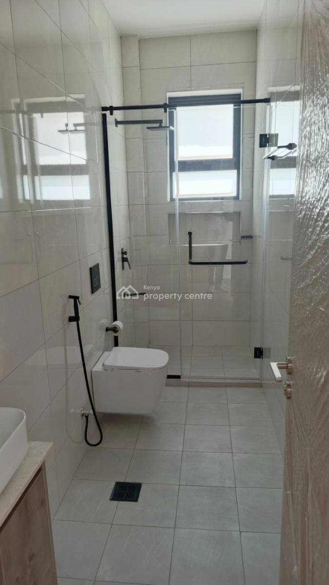 an Executive Very Spacious 3 Bedroom All Ensuite  Plus Dsq, Brookside Road, Westlands, Nairobi, Apartment for Sale