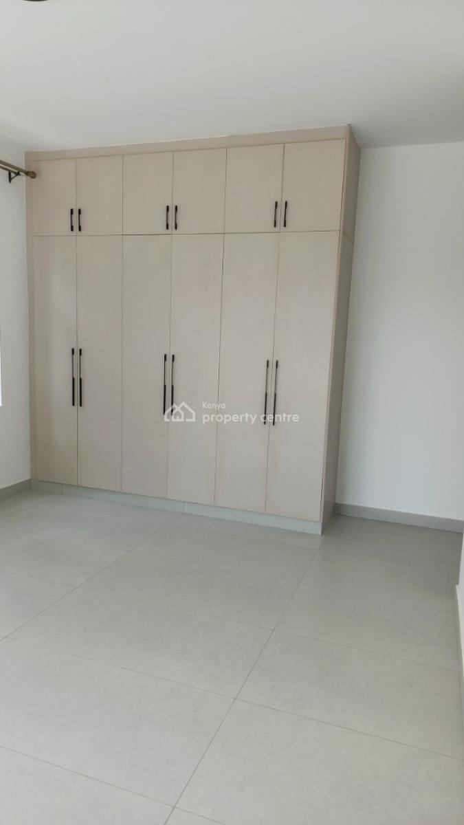 an Executive Very Spacious 3 Bedroom All Ensuite  Plus Dsq, Brookside Road, Westlands, Nairobi, Apartment for Sale
