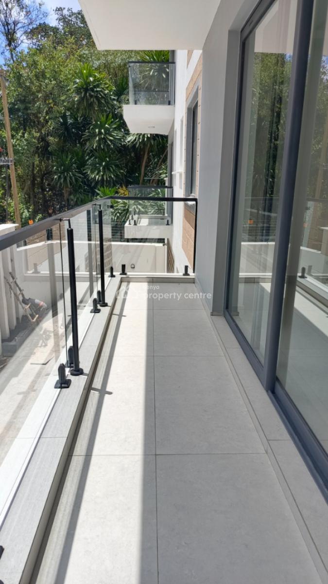 an Executive Very Spacious 3 Bedroom All Ensuite  Plus Dsq, Brookside Road, Westlands, Nairobi, Apartment for Sale