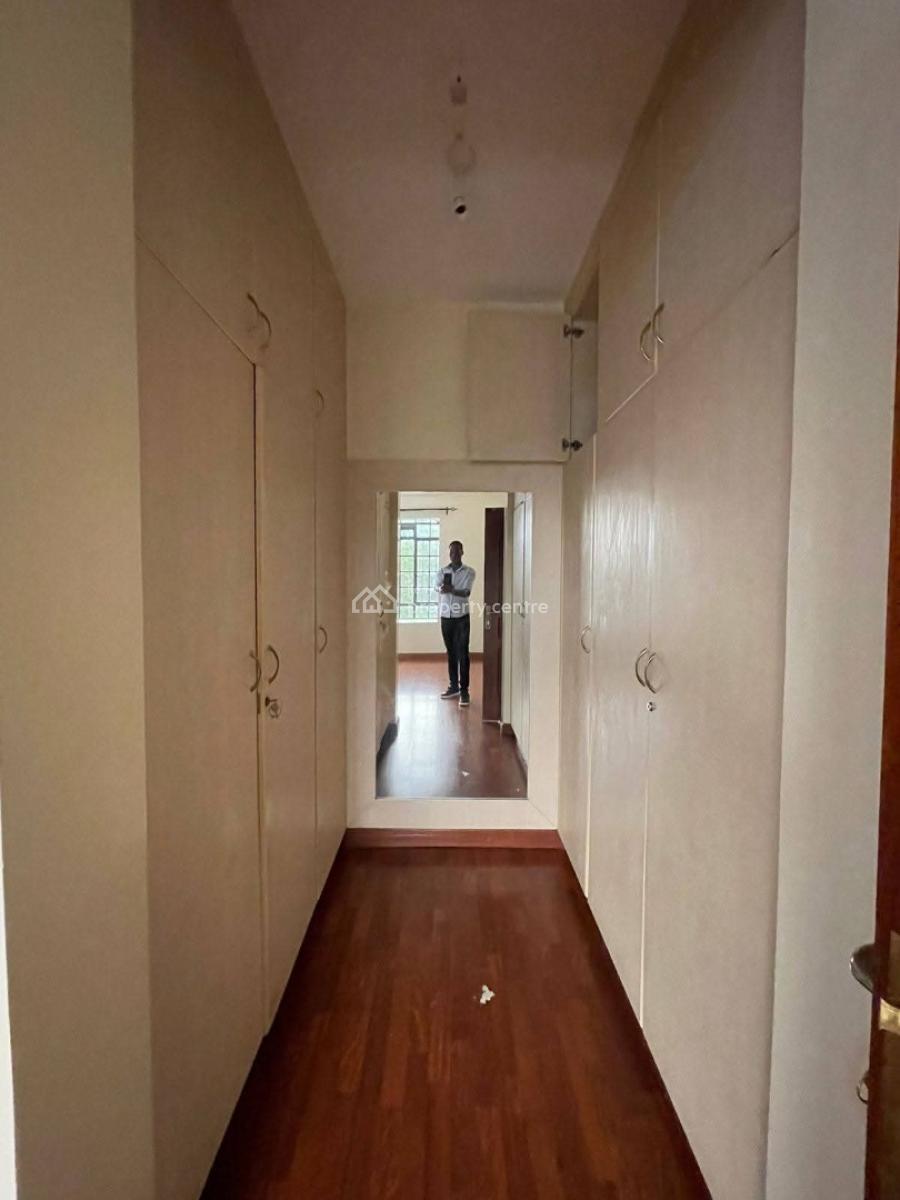 3 Bedroom Unfurnished Apartment with Sq in Westlands, Brookside, Westlands, Nairobi, Apartment for Rent