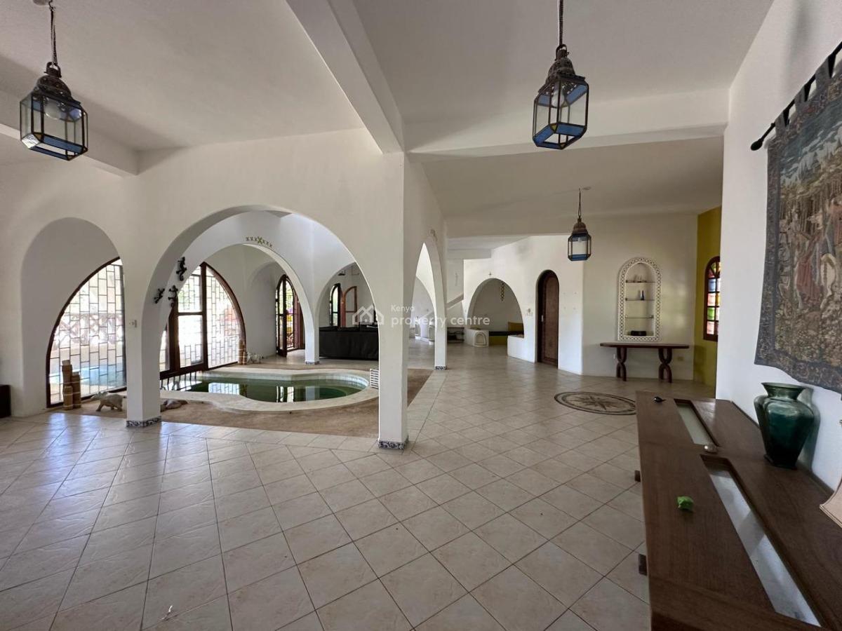 Ultra-luxury 5-bedroom Beachfront on 4 Acres in Watamu, Near Lonno, Watamu, Watamu, Kilifi, Detached Duplex for Sale