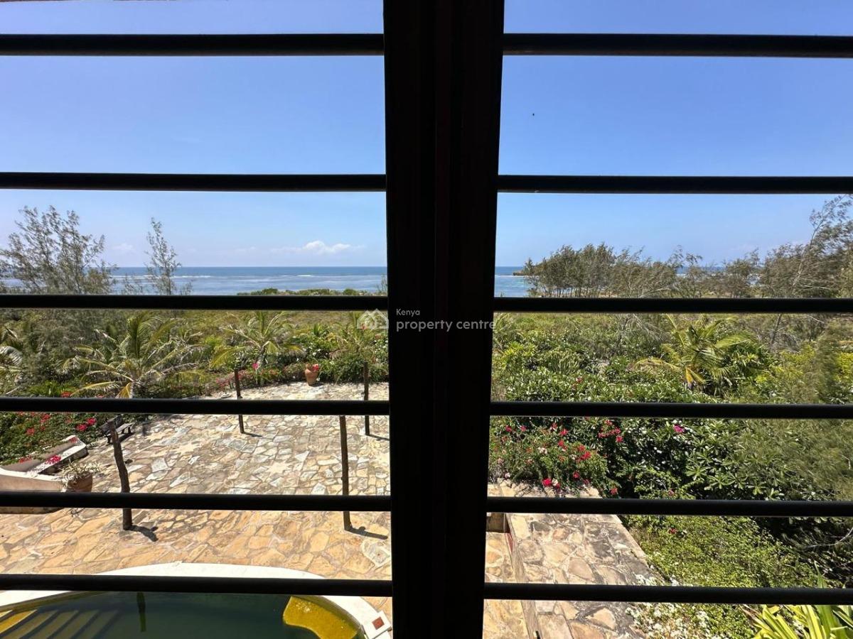 Ultra-luxury 5-bedroom Beachfront on 4 Acres in Watamu, Near Lonno, Watamu, Watamu, Kilifi, Detached Duplex for Sale