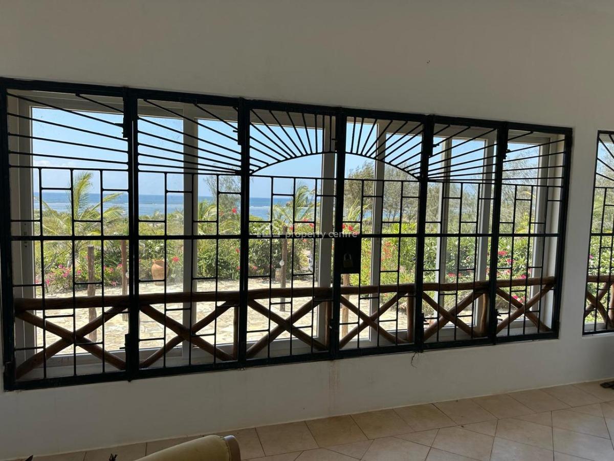 Ultra-luxury 5-bedroom Beachfront on 4 Acres in Watamu, Near Lonno, Watamu, Watamu, Kilifi, Detached Duplex for Sale