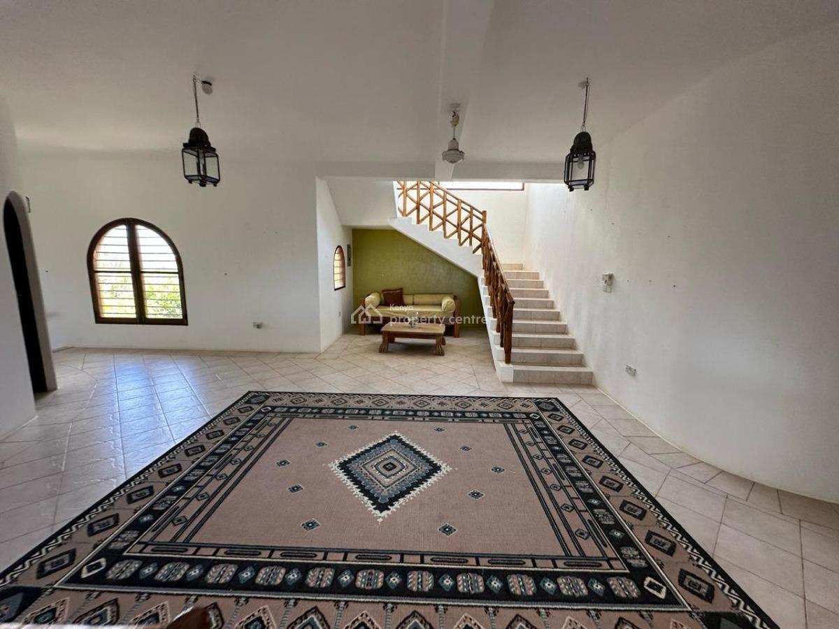Ultra-luxury 5-bedroom Beachfront on 4 Acres in Watamu, Near Lonno, Watamu, Watamu, Kilifi, Detached Duplex for Sale