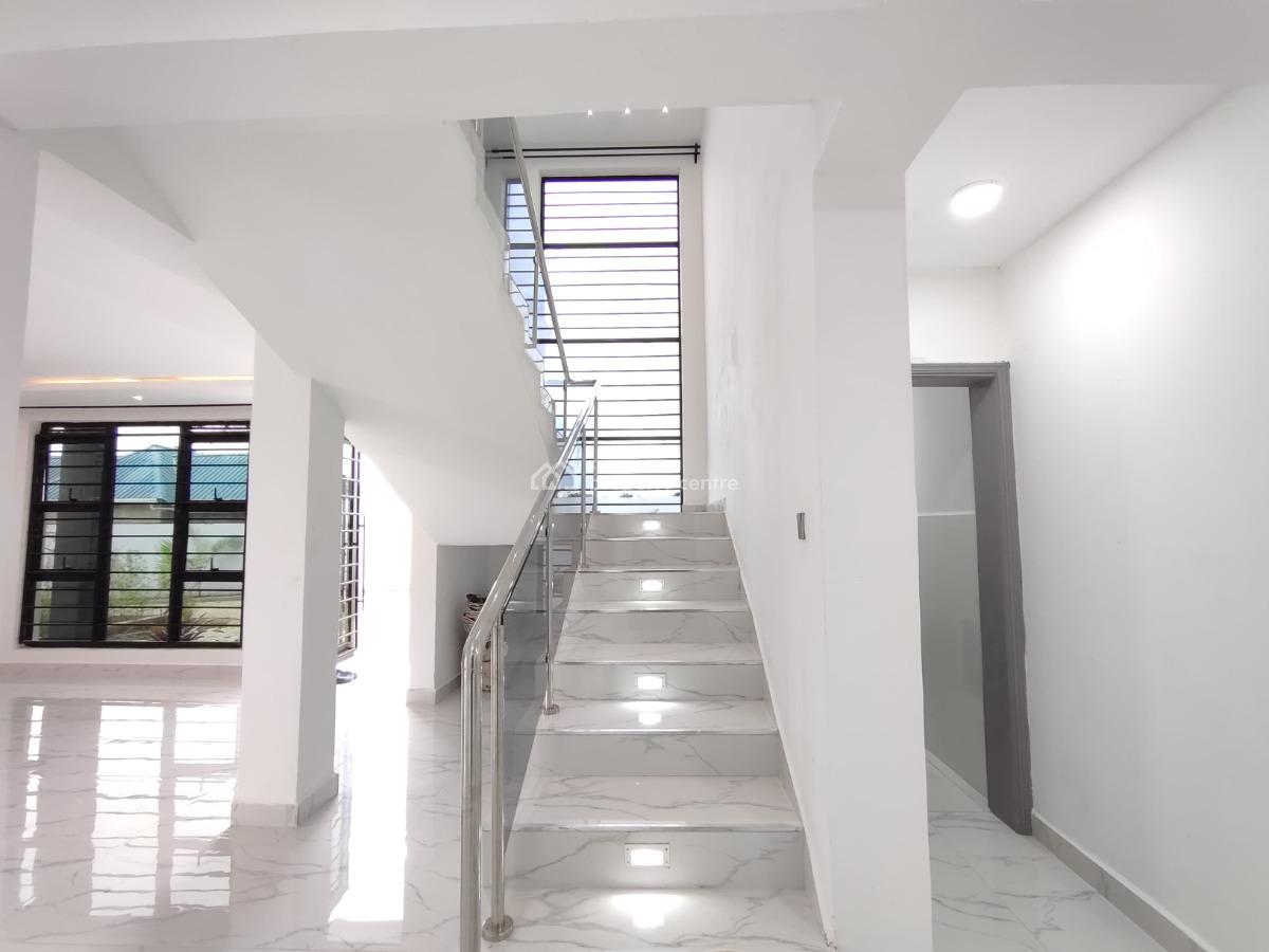 5 Bedroom Town House with Attached Sq All Ensuite in a Controlled Gate, Ruiru, Ruiru, Kiambu, Townhouse for Sale