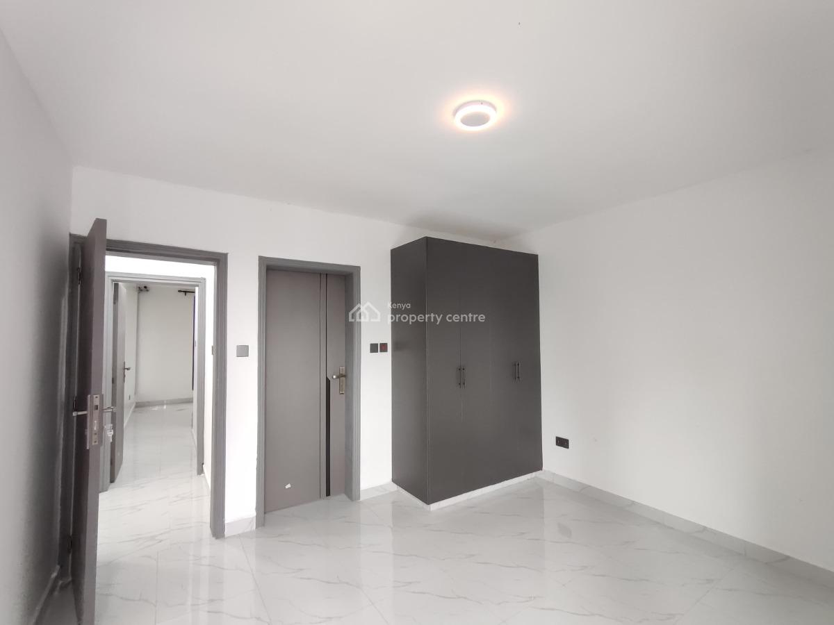 5 Bedroom Town House with Attached Sq All Ensuite in a Controlled Gate, Ruiru, Ruiru, Kiambu, Townhouse for Sale