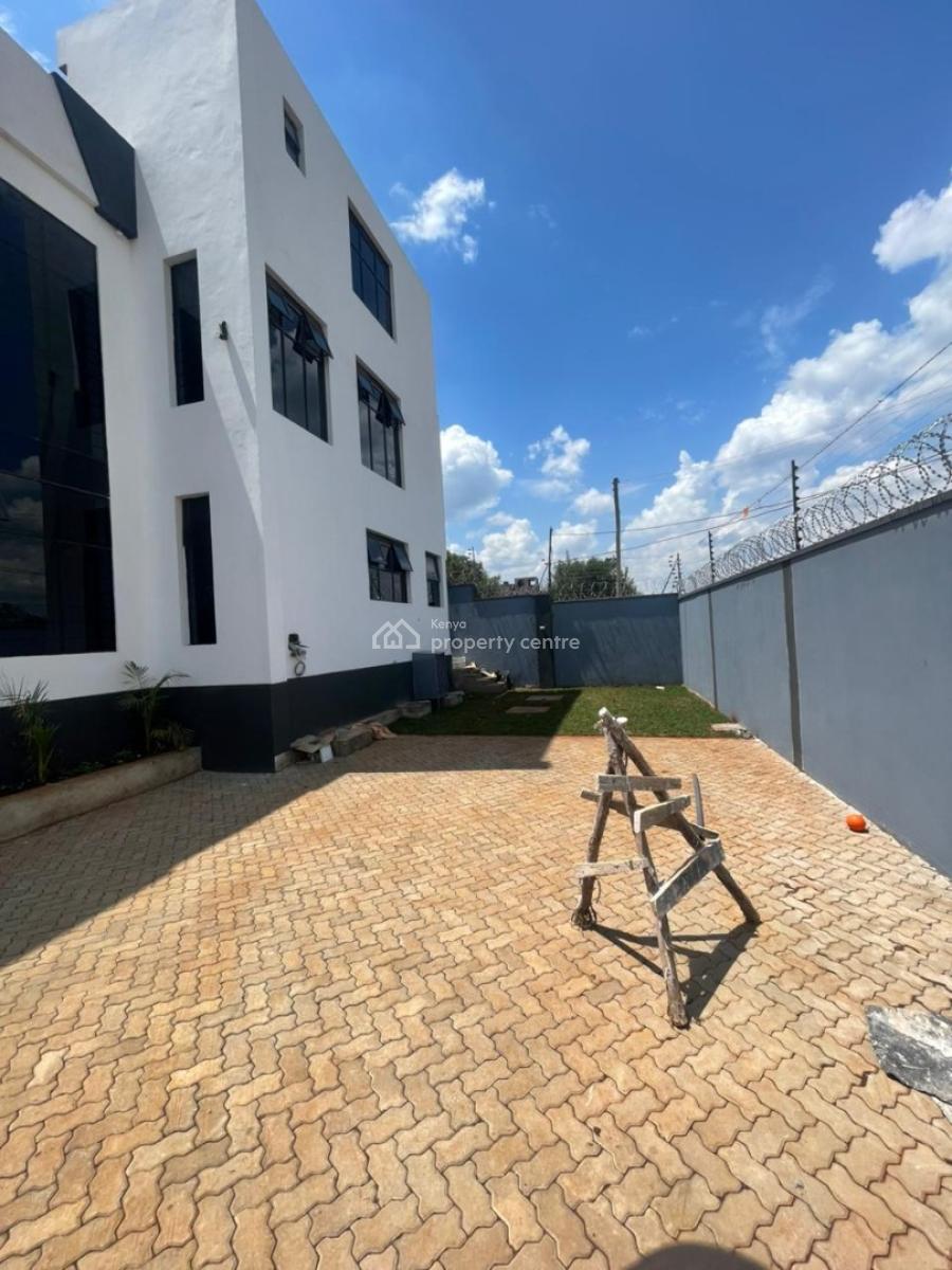 5 Bedroom Town House with Attached Sq All Ensuite in a Controlled Gate, Ruiru, Ruiru, Kiambu, Townhouse for Sale