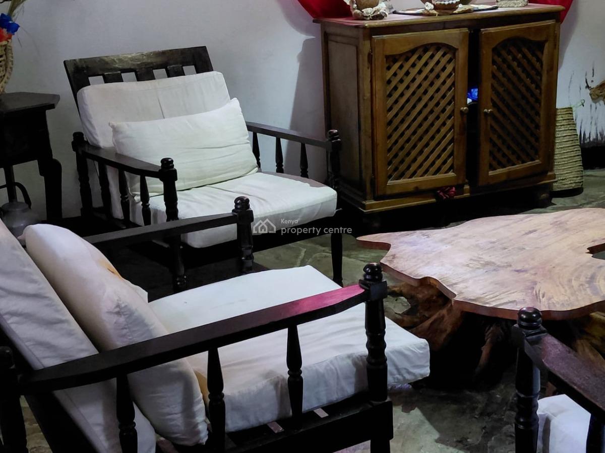 2 Bedrooms and Staff Quarter Sitting on 1/ 4 of an Acre,5 Minutes Walk, Watamu Kilifi, Watamu, Kilifi, Townhouse for Sale