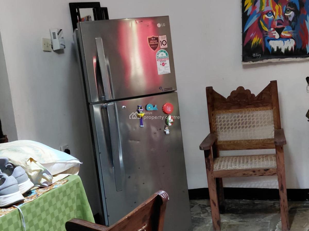 2 Bedrooms and Staff Quarter Sitting on 1/ 4 of an Acre,5 Minutes Walk, Watamu Kilifi, Watamu, Kilifi, Townhouse for Sale