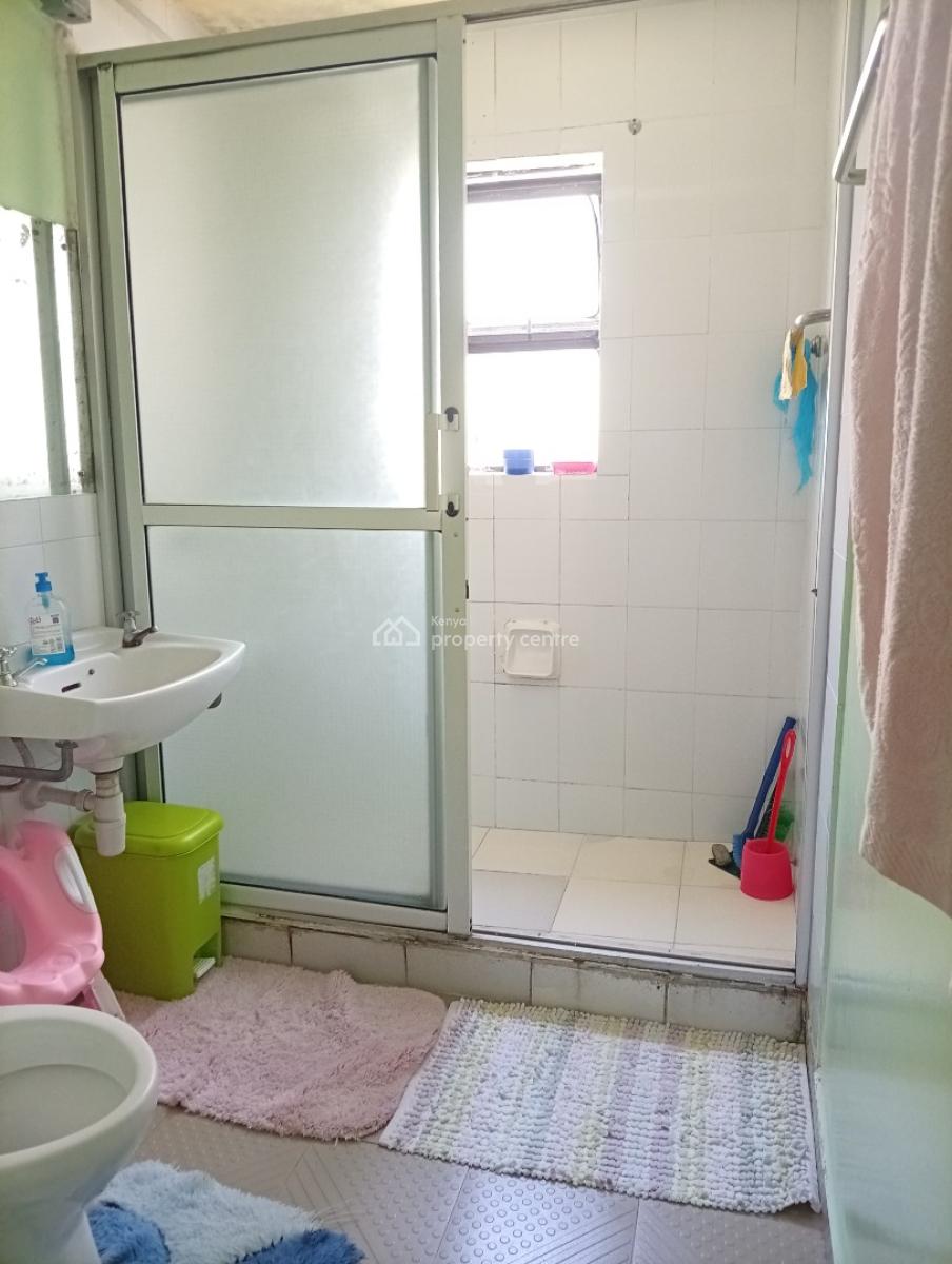 Secure Nyayo Estate 3 Bedrooms Living with Water Backup and Amenities, Nyayo Estate Phase 2, Court 302, Embakasi, Embakasi, Nairobi, Apartment for Sale