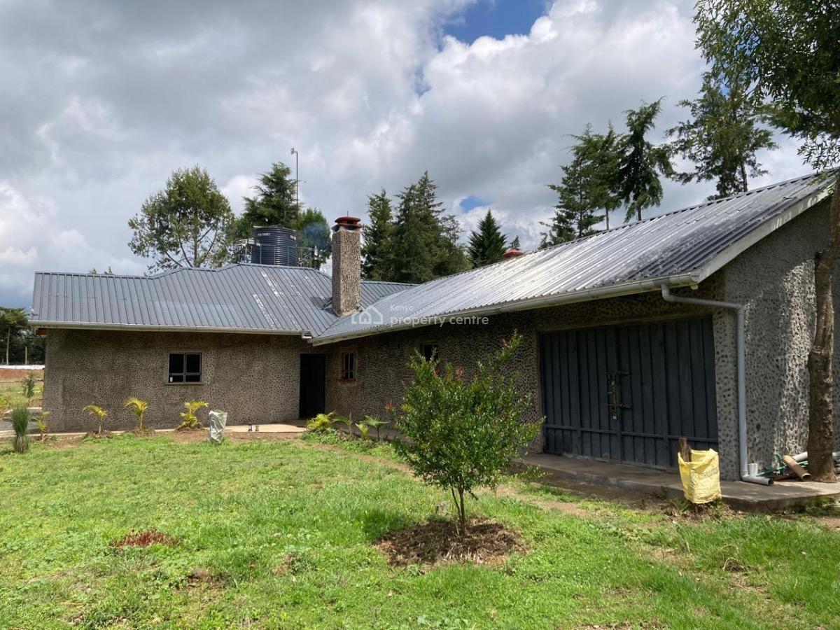 Property of Land with Houses in a Serene Location Near Mt. Kenya, Naromoru Kiamathaga, Nyeri, Mixed-use Land for Sale