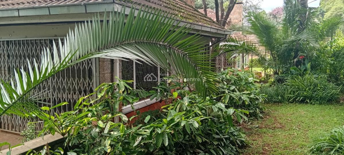Four (4) Bedroom Two (2) Ensuite Townhouse with a Garden, Lavington Estate, Lavington, Nairobi, House for Rent