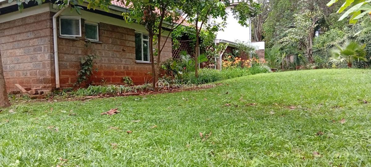 Four (4) Bedroom Two (2) Ensuite Townhouse with a Garden, Lavington Estate, Lavington, Nairobi, House for Rent