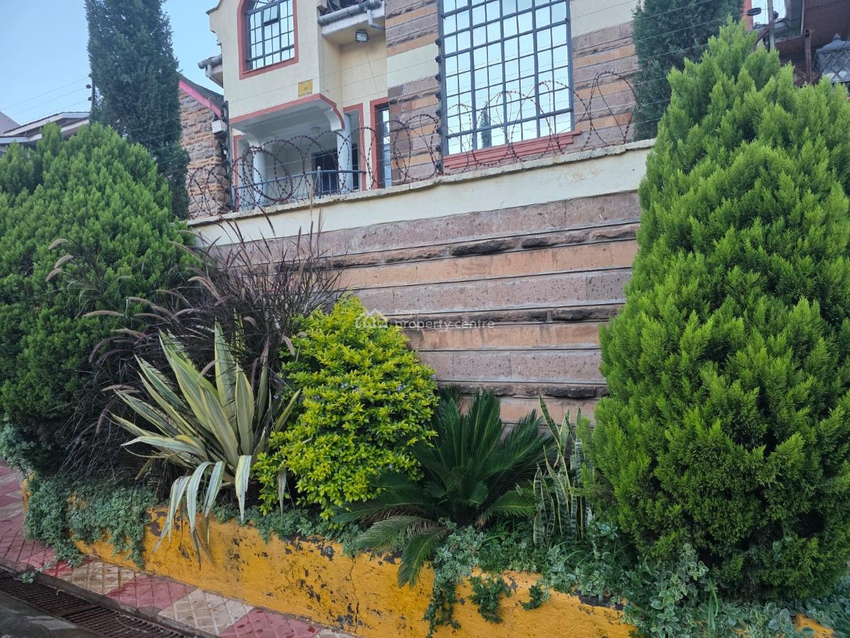 Luxury 6 Bedroom Villa in a Gated Community, Langata Near Bomas of Kenya and Wilson Airport, Mugumo-ini (langata), Nairobi, House for Sale