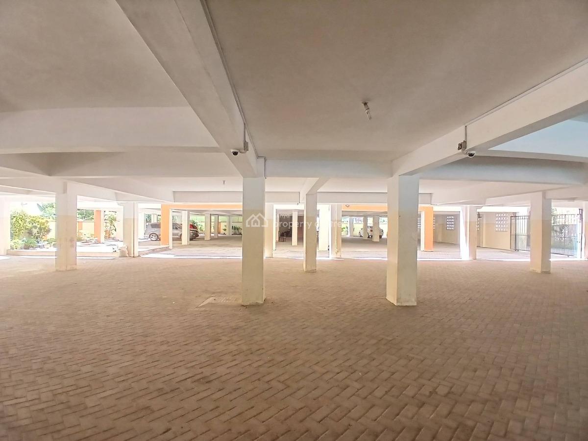 Spacious 3br Apartment with Pool, Posta, Mtwapa, Kilifi, Apartment for Rent