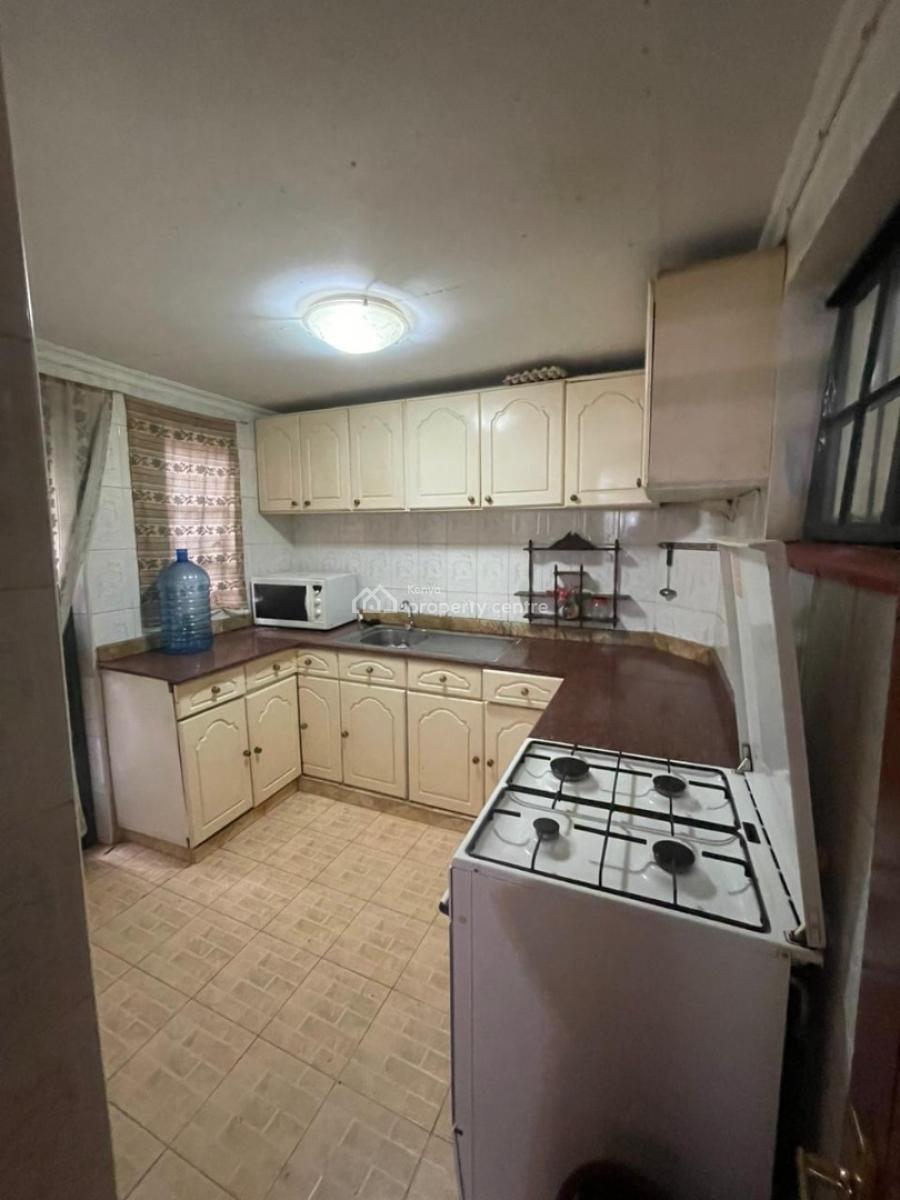 Spacious 4  Bedroom Townhouse with Detached Sq and Parking, Off Oloitotok Road, Kileleshwa, Nairobi, Townhouse for Rent