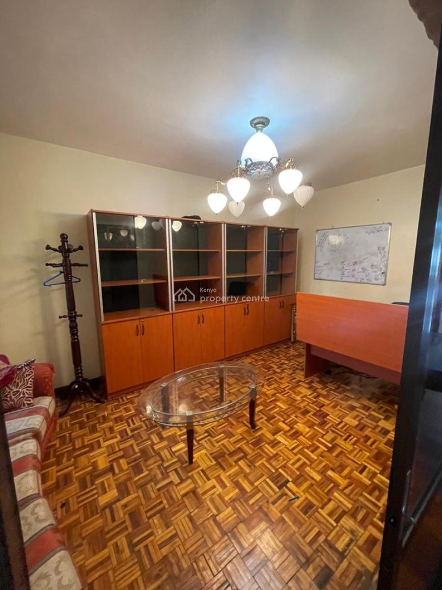 Spacious 4  Bedroom Townhouse with Detached Sq and Parking, Off Oloitotok Road, Kileleshwa, Nairobi, Townhouse for Rent